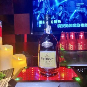 邓为工作室招聘条件（邓为工作室招聘标准）