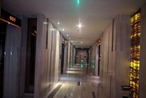 杭州余杭区鸬鸟镇附近酒吧招聘酒水促销员,不限身高