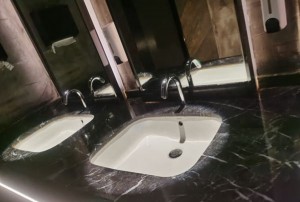 藏式酒店摄影师招聘条件（藏风酒店摄影人才招募要求）