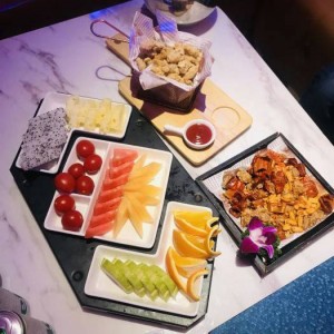 宝辉酒店前台招聘条件（宝辉酒店前台岗位应聘要求）